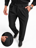 Calça de Alfaiataria Firenze, Cós Transpassado com Fivela Lateral.