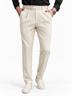 Calça de Alfaiataria Firenze, Cós Transpassado com Fivela Lateral.